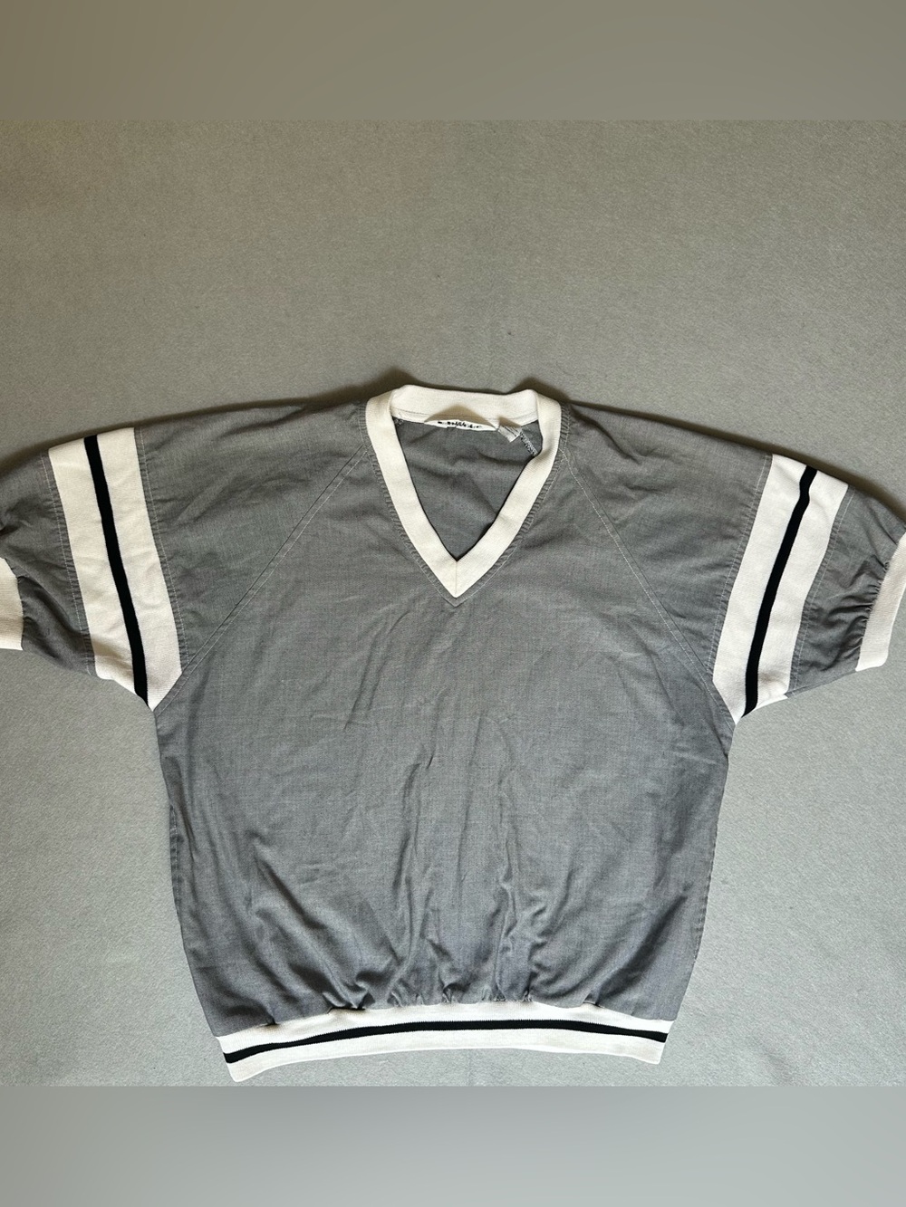 Dior Men's Gray V-Neck Short Sleeve Sweatshirt with White Trim
